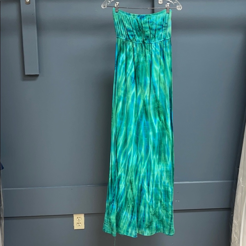 Hard tail dress